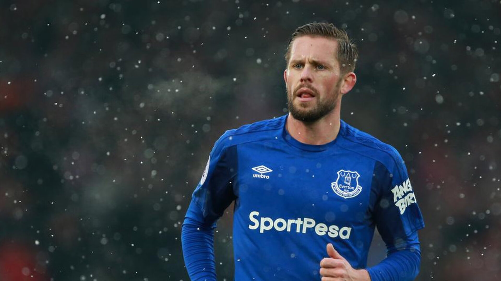 体育赛事-哈兰德十五场狂飙纪录封神，MAD极限挑战谁与争锋？